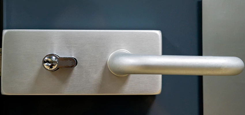 Change Patio Door Locks in Guttenberg, New Jersey